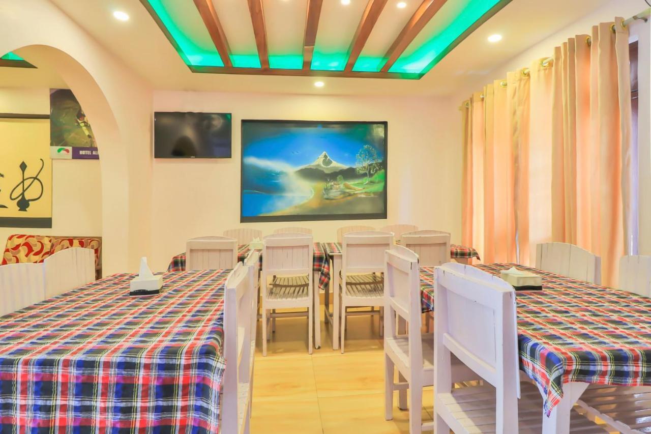 Hotel Alpine Villa ポカラ エクステリア 写真